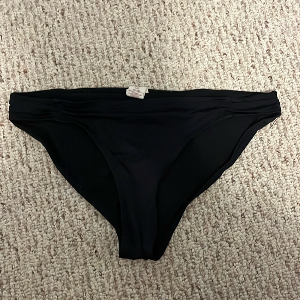 OP size L swim bottoms black